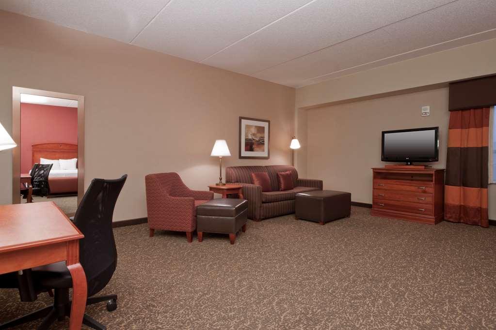 Hampton Inn & Suites Pittsburgh Downtown Pokoj fotografie