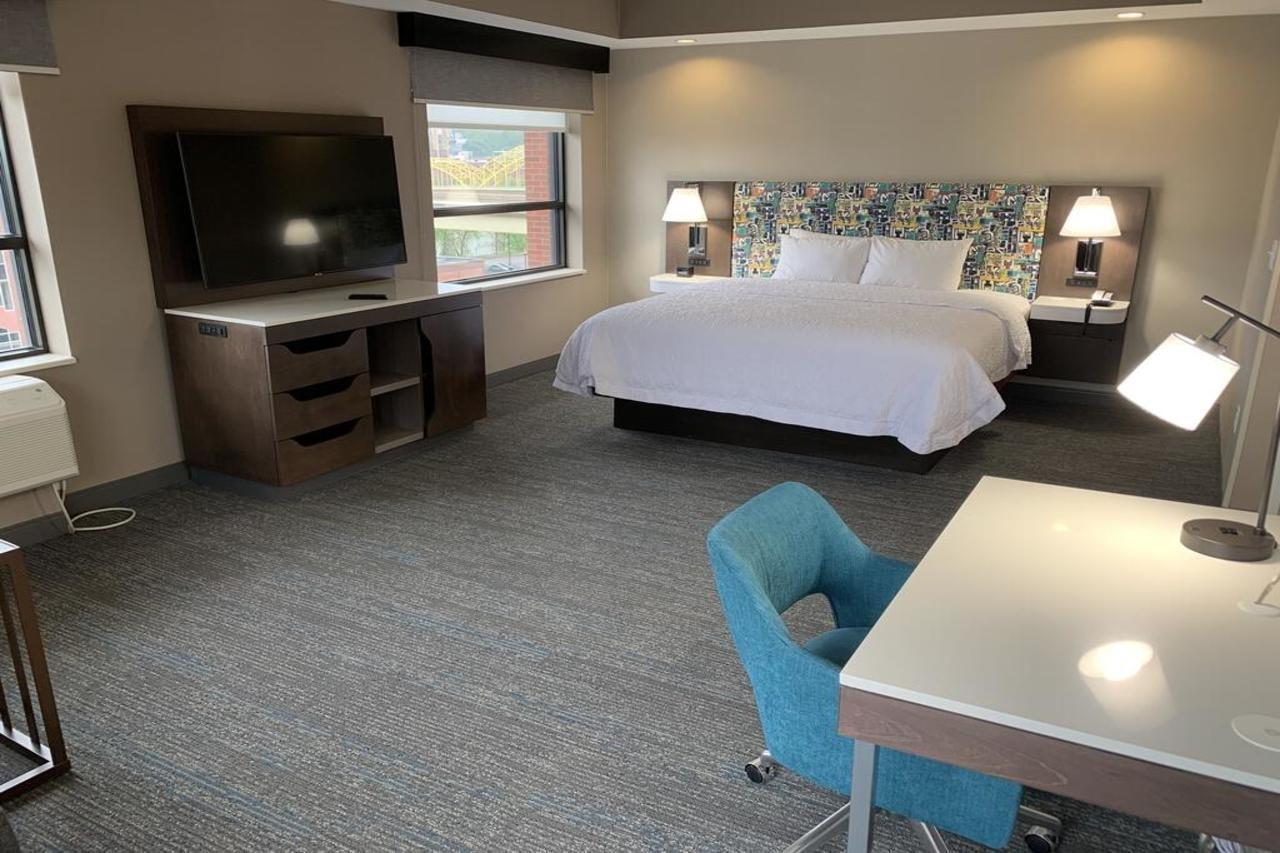 Hampton Inn & Suites Pittsburgh Downtown Exteriér fotografie