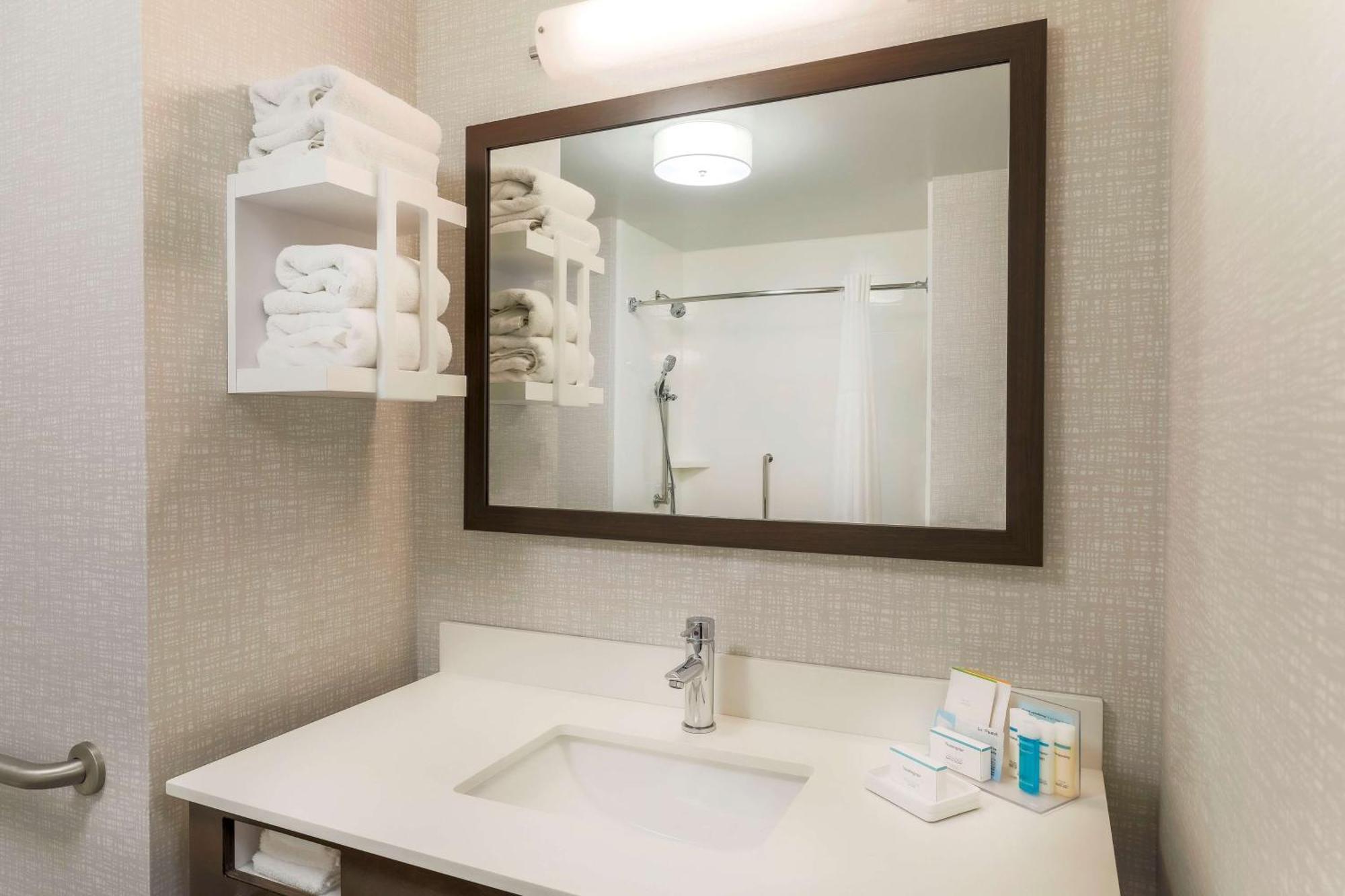 Hampton Inn & Suites Pittsburgh Downtown Exteriér fotografie
