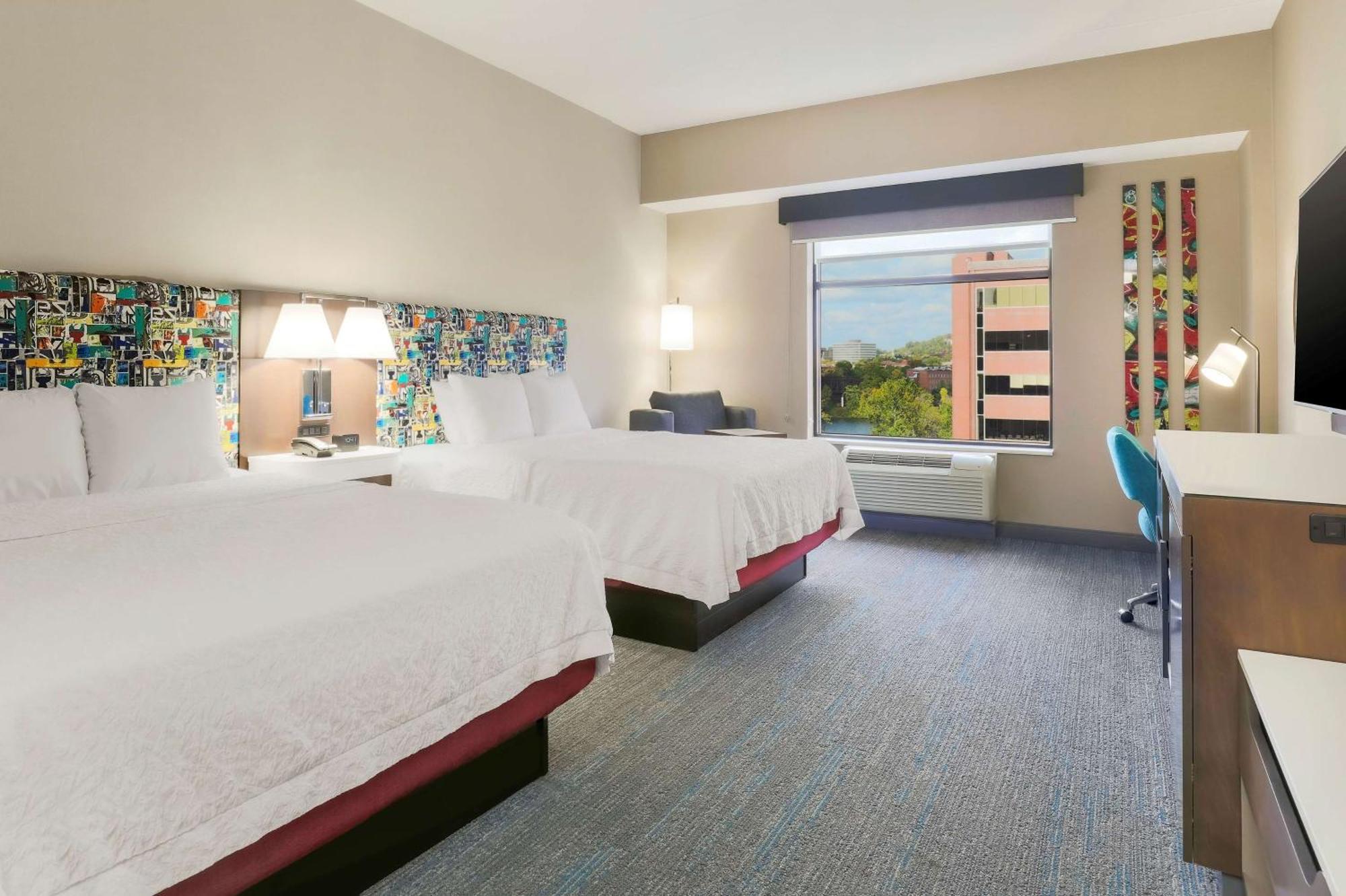 Hampton Inn & Suites Pittsburgh Downtown Exteriér fotografie