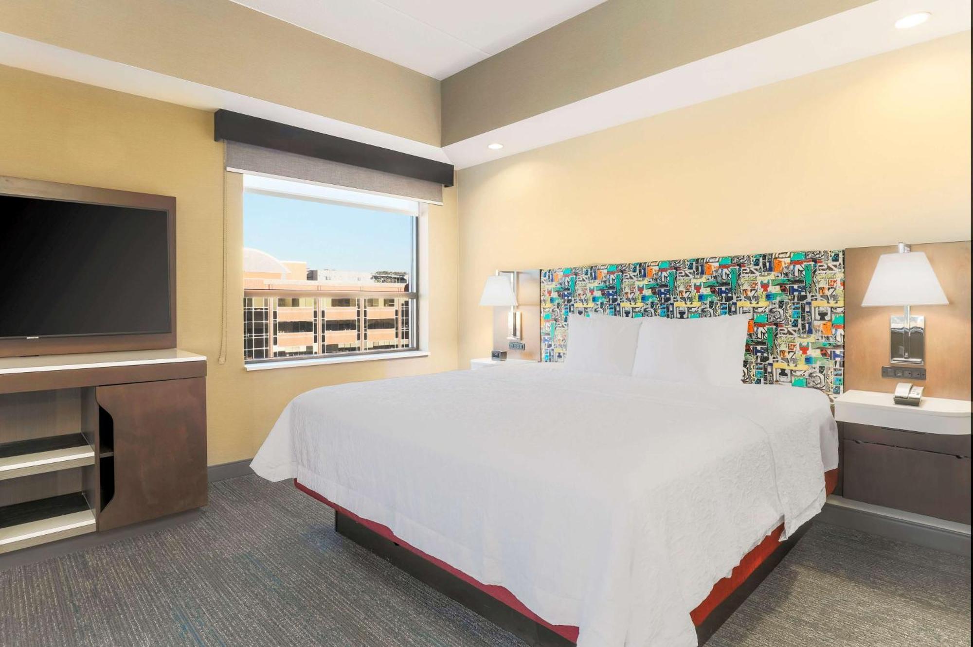 Hampton Inn & Suites Pittsburgh Downtown Exteriér fotografie