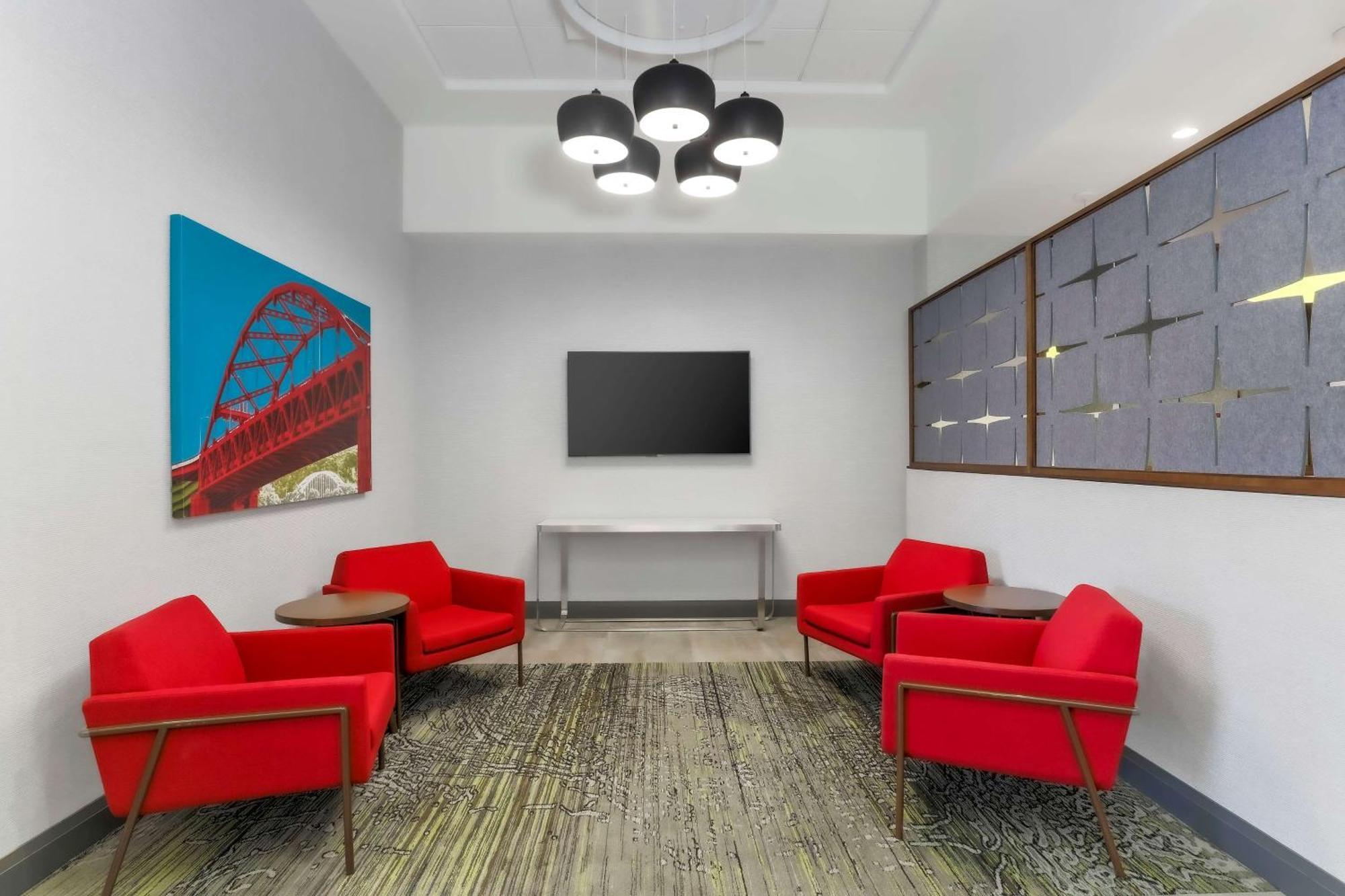 Hampton Inn & Suites Pittsburgh Downtown Exteriér fotografie